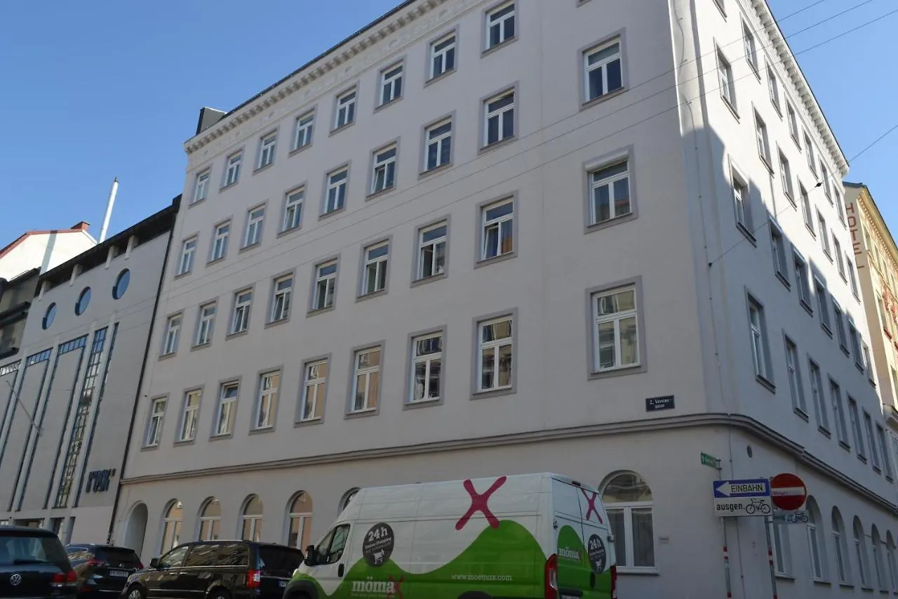 Goldfisch Apartment Taborstrasse Vienna Austria